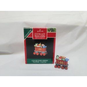 Hallmark Keepsake Miniature Ornament Noel R.R. - Coal Car 1990 Vintage